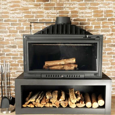 Встроенный чугунный камин с подогревом